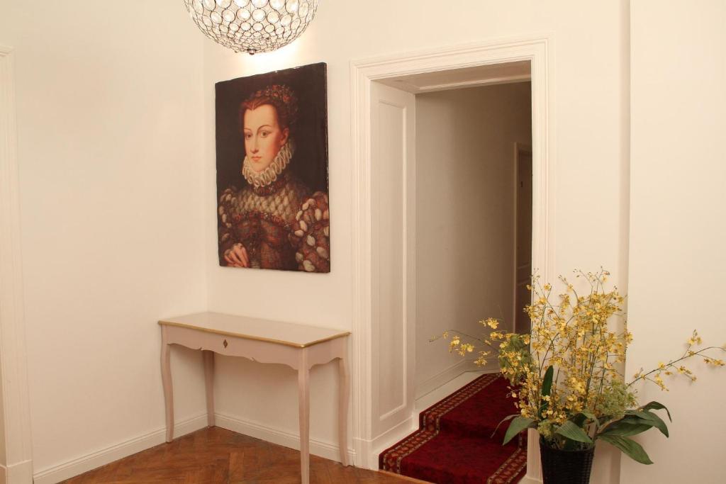 Hotel Garni Kleist Am Kurfuerstendamm Berlin Bagian luar foto